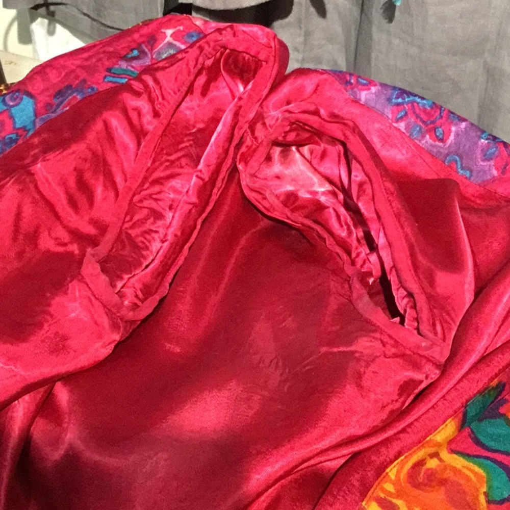 Judith Ann Creations. Glitzy and Glamorous Embellished Vintage Jacket! - Picture 12 of 12